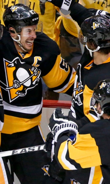 Crosby's overtime winner lifts Penguins by Lightning 3-2